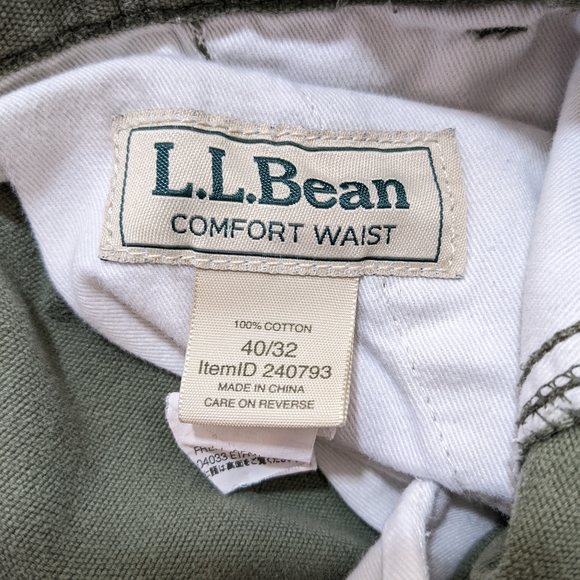 LL Bean Mens Pants 40x30 Green Cotton Comfort Waist Straight Flat Front - Picture 2 of 4